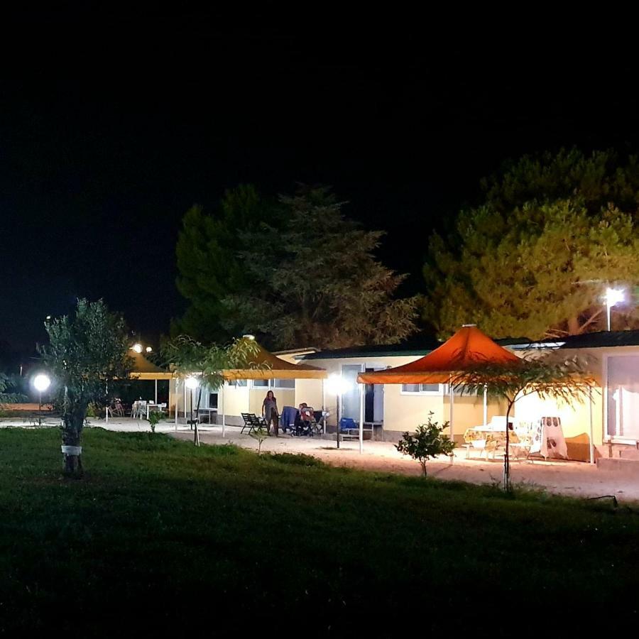 Agriturismo L' Annunziata Lizzano  Exteriör bild