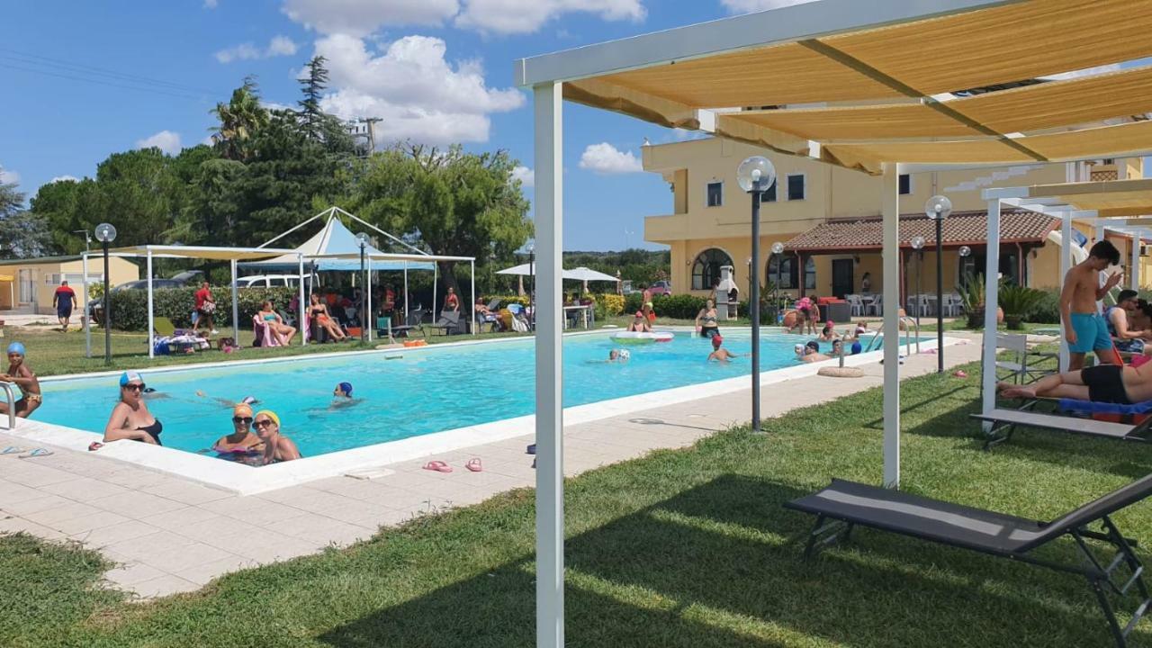 Agriturismo L' Annunziata Lizzano  Exteriör bild
